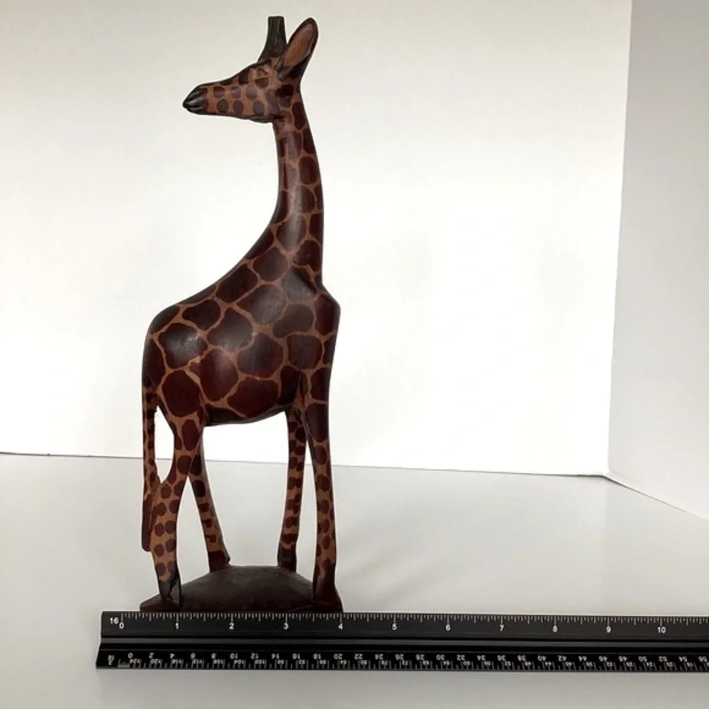 Pier 1 Imports Giraffe Figurine With Base Hand Carved Wood KENYA Vintage